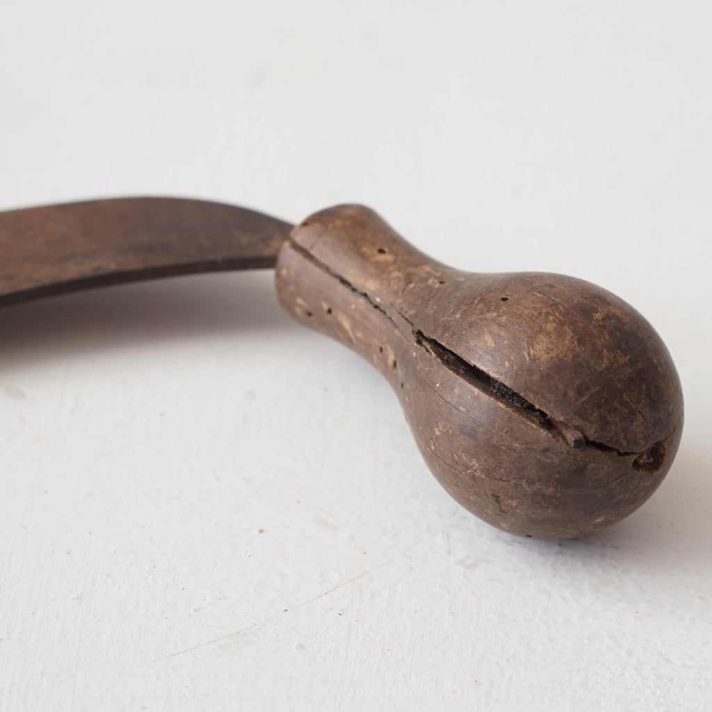 Herb Cutter / France