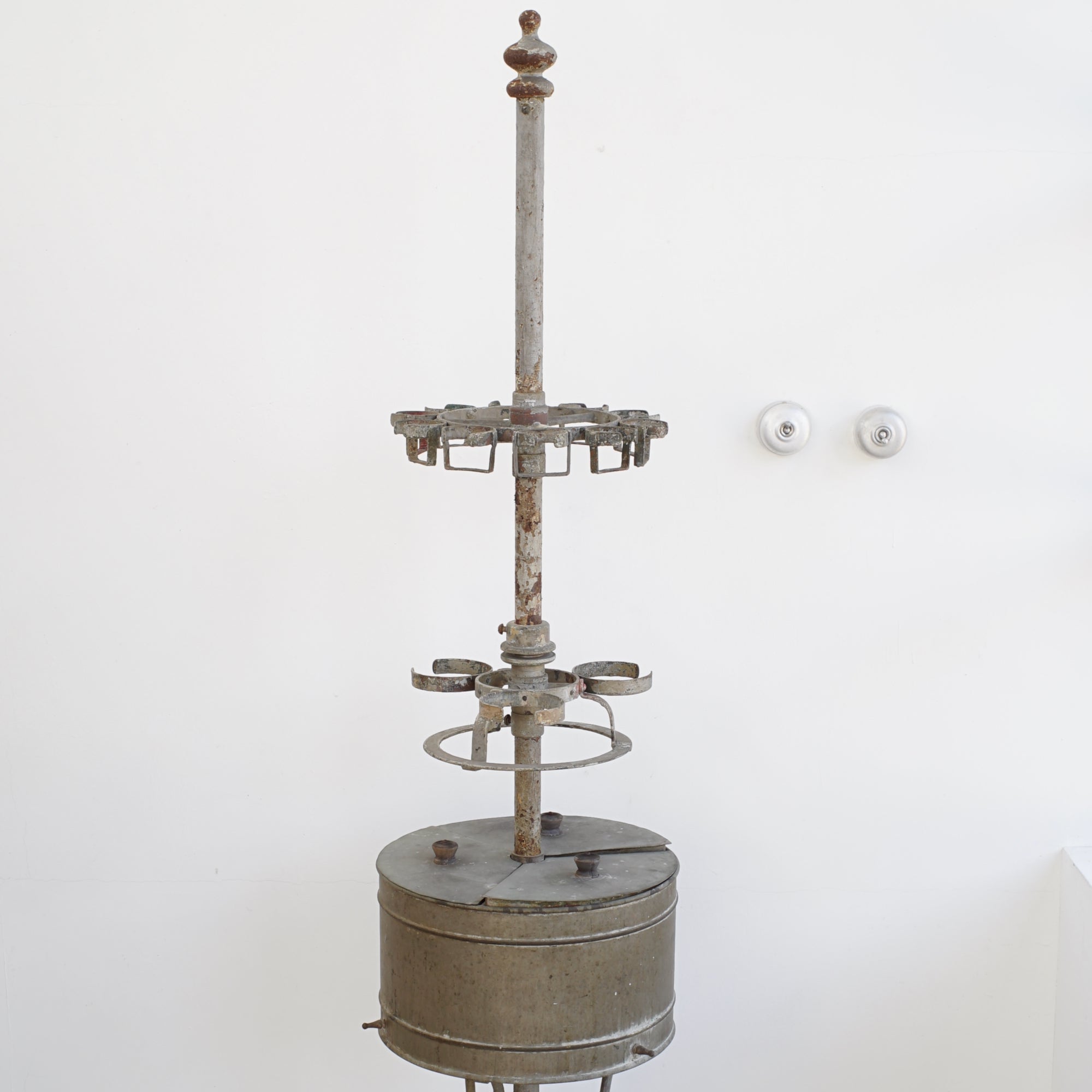 Iron Stand