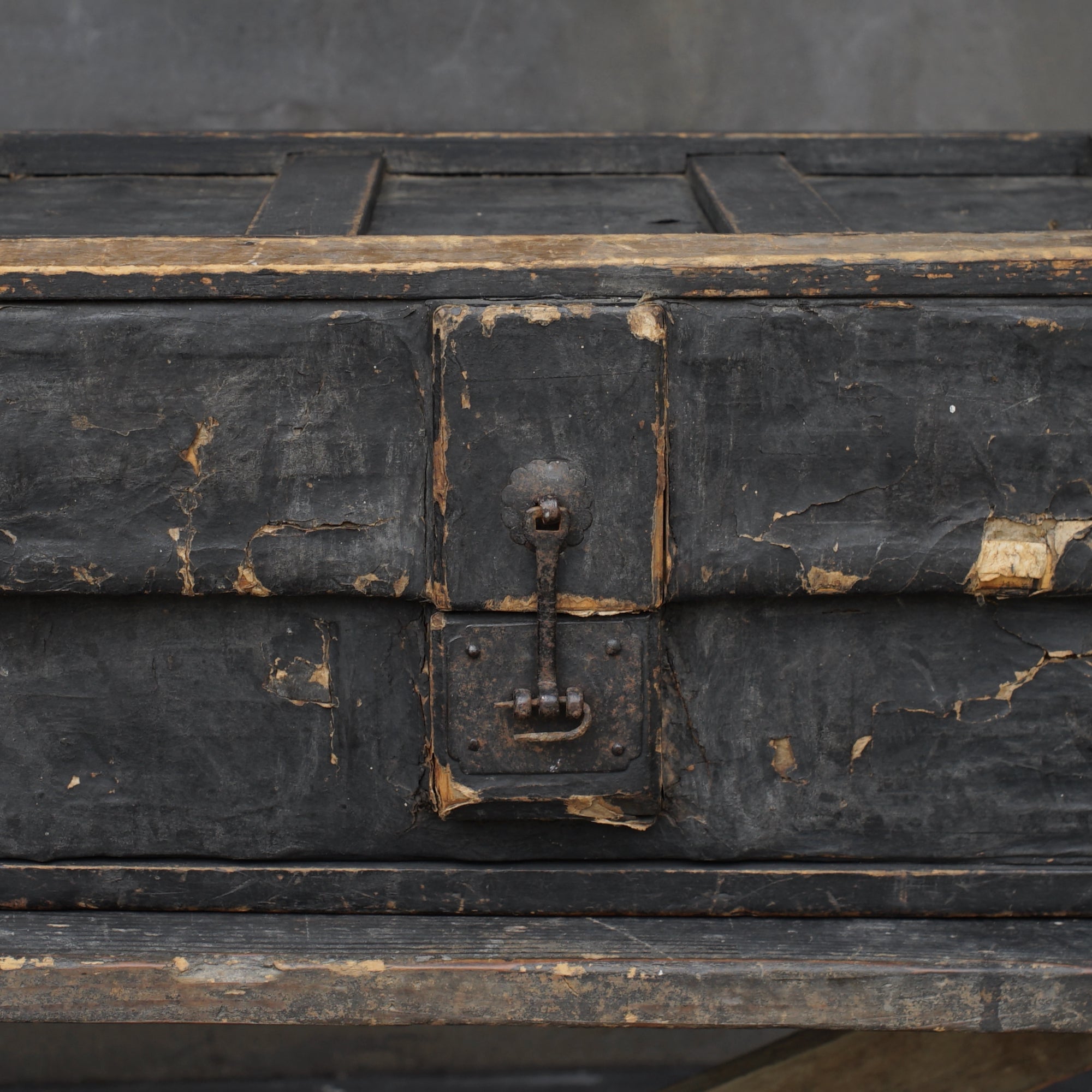 Antique Japanese Trunk (Tsuzura)
