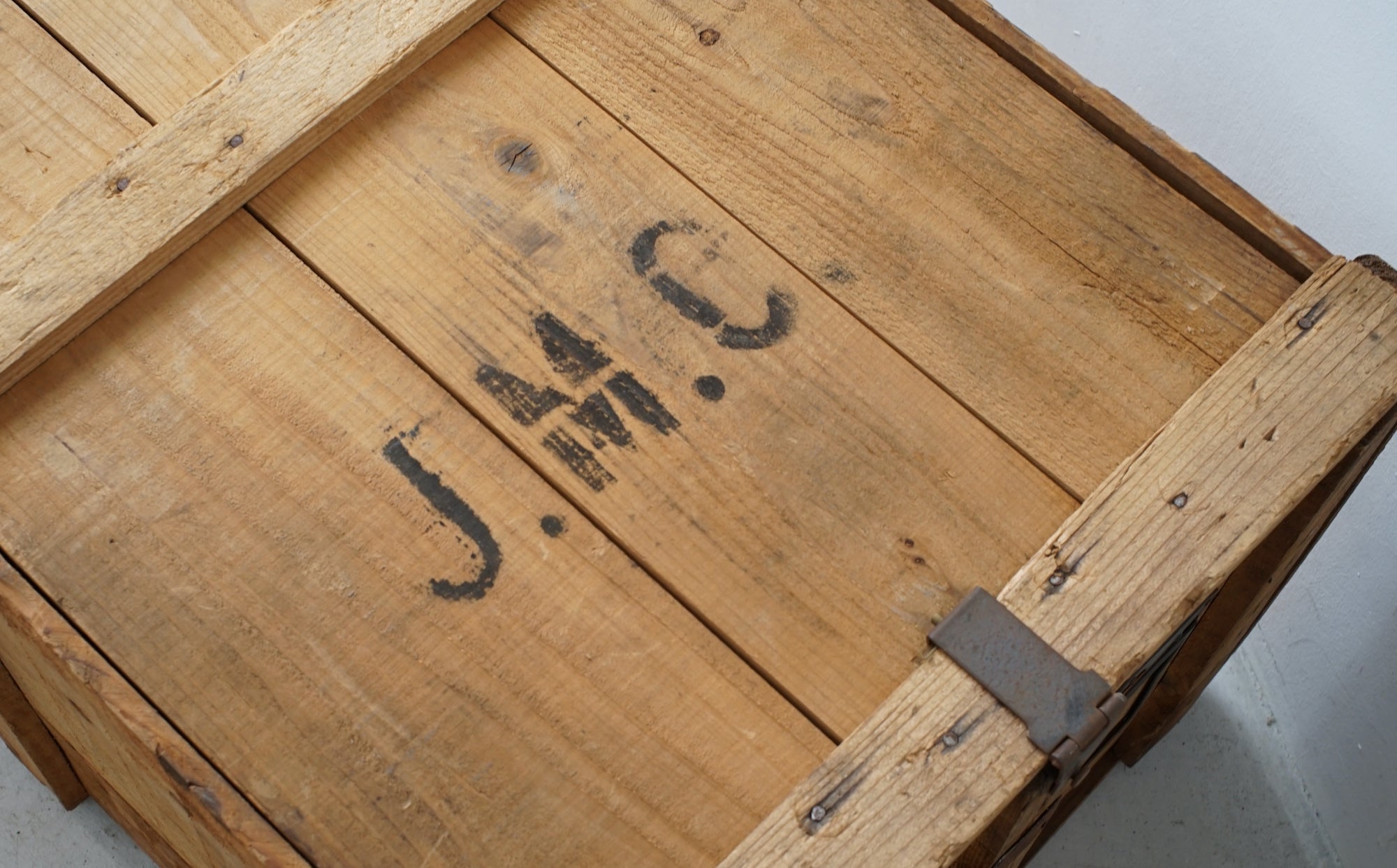 Folding Wooden Container - no.2 -