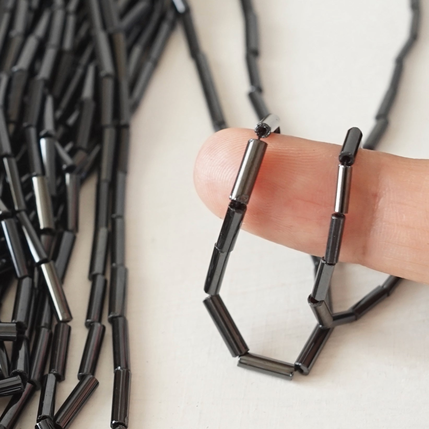 Straw Beads - French Jet Black -