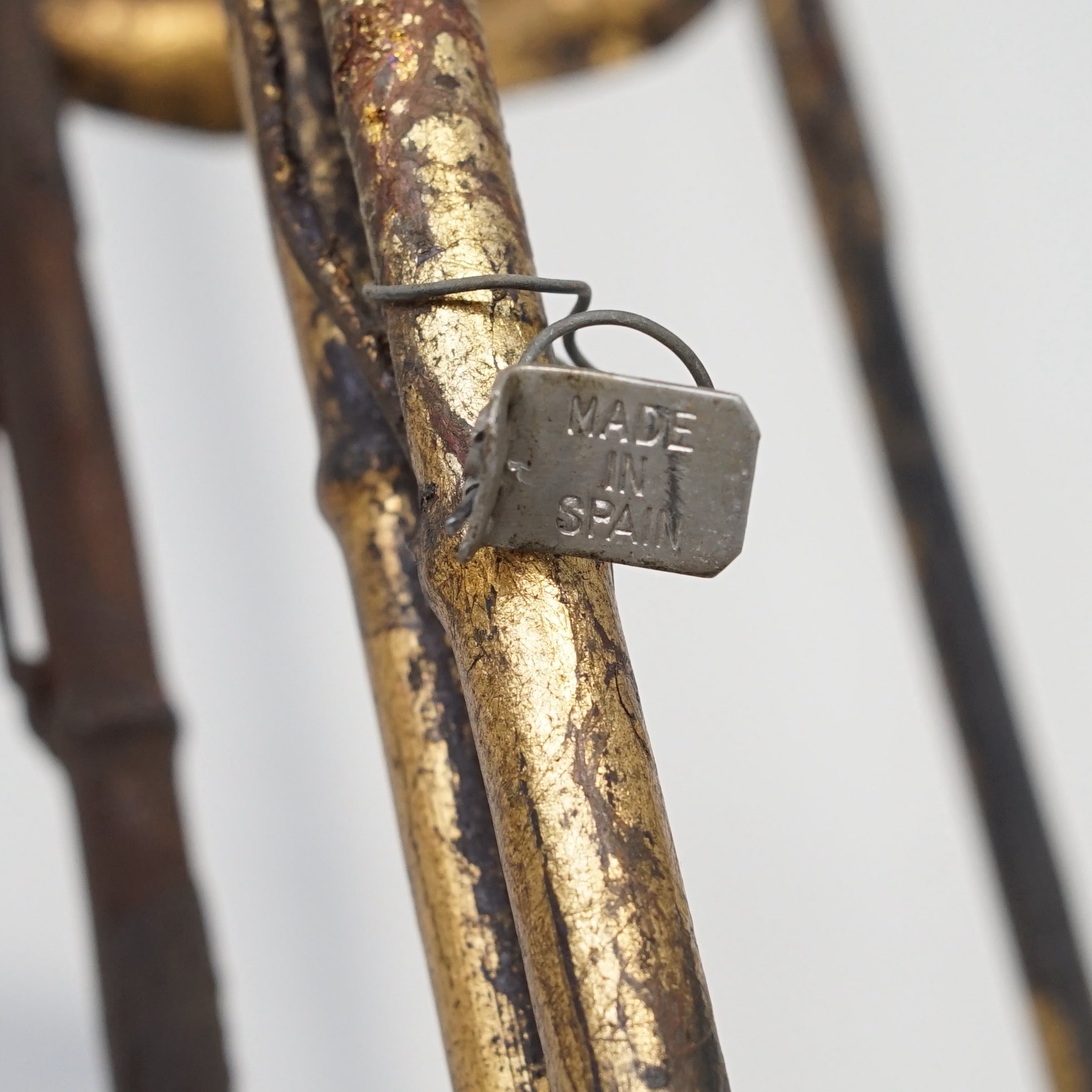 Folding Iron Screen