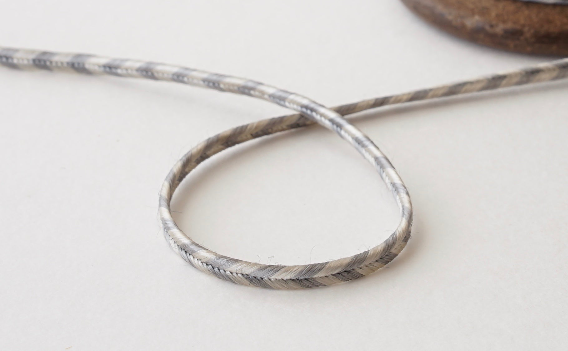 Silk Cord - Blue gray x White silver -