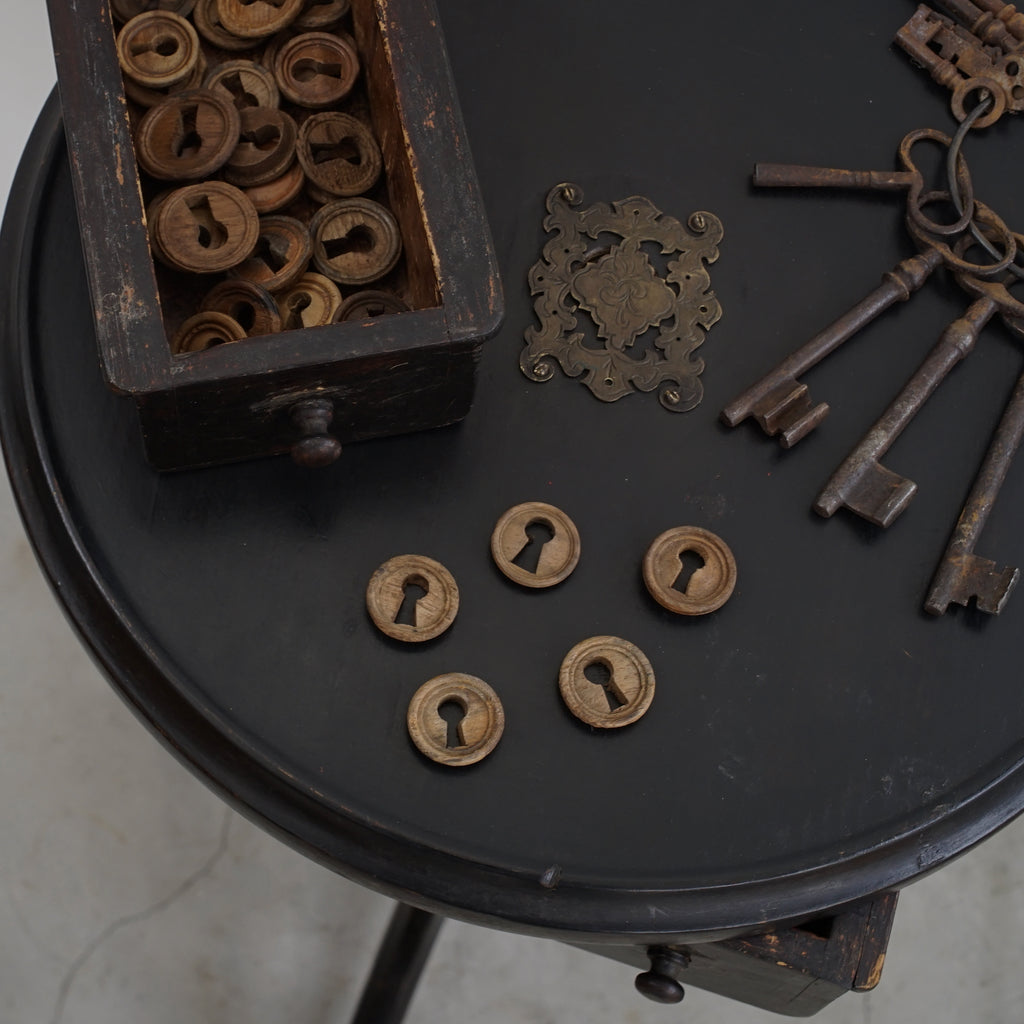 Wood Keyhole Cover