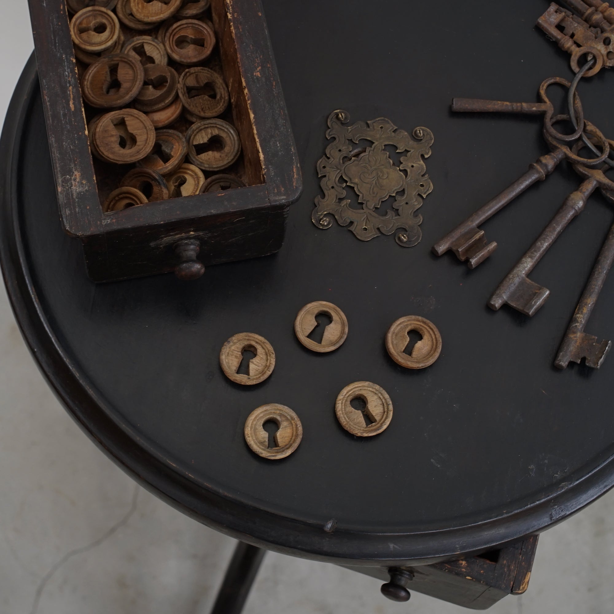 Wood Keyhole Cover