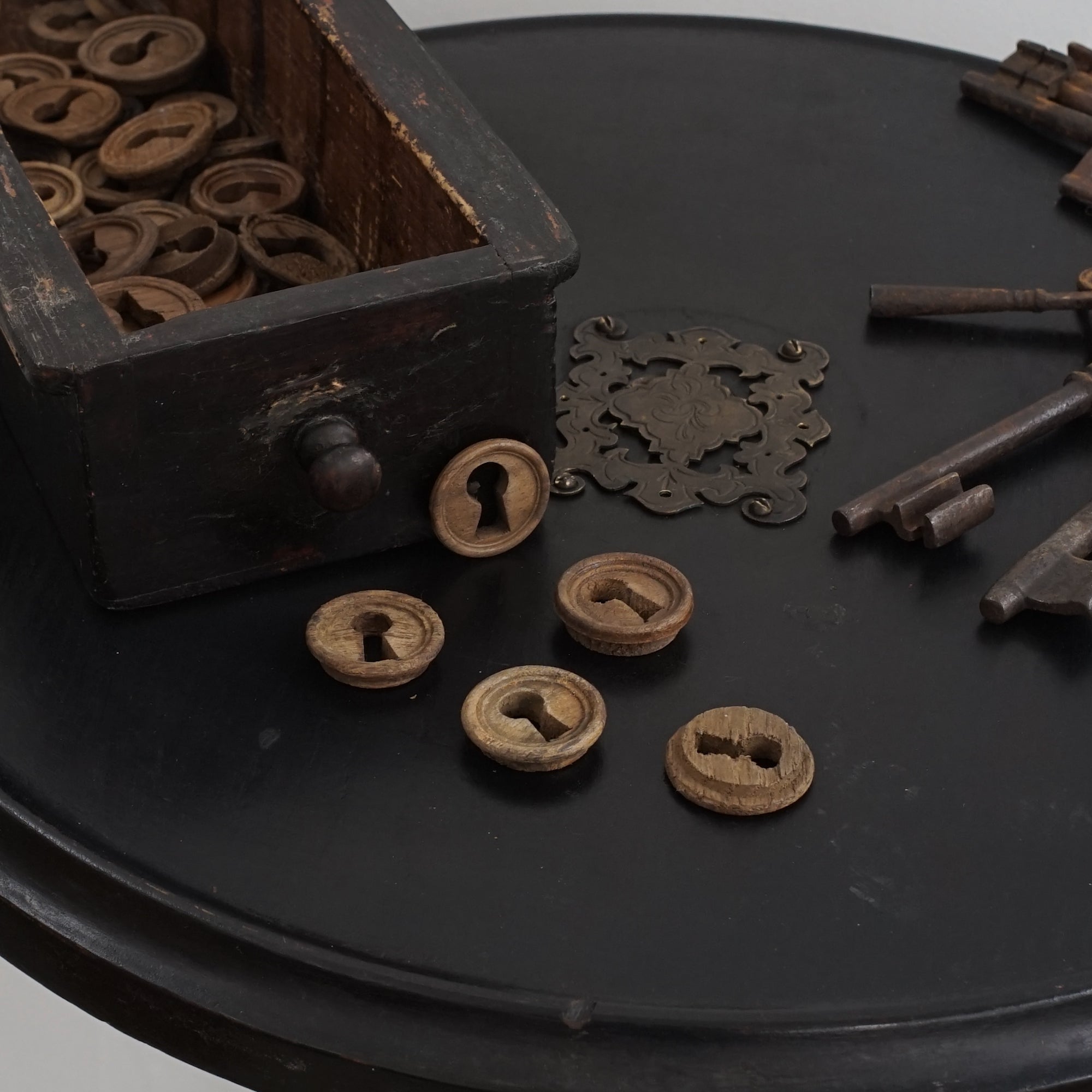 Wood Keyhole Cover