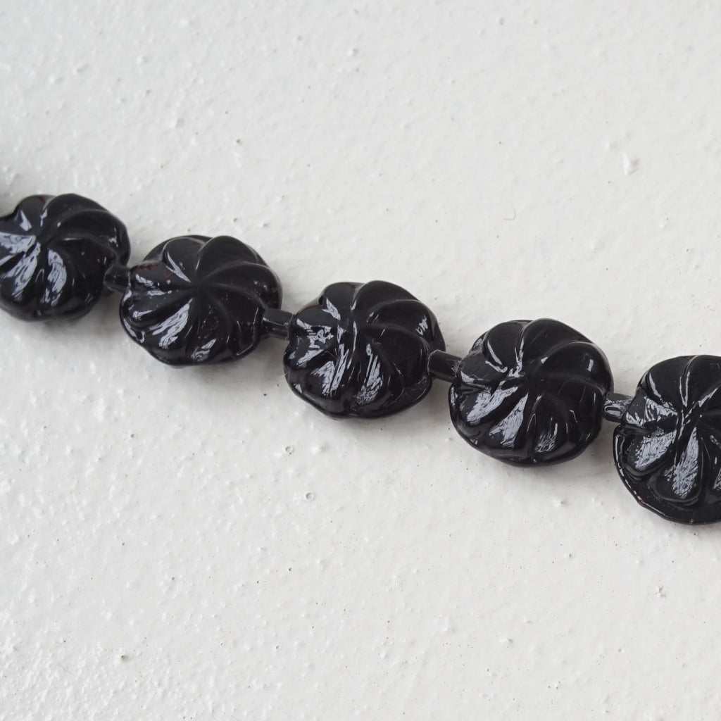 Pottery Flowers Necklace