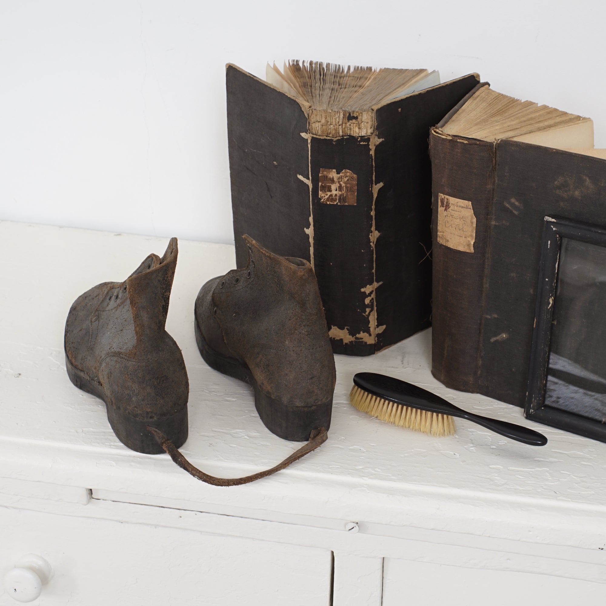 Antique Shoes / France