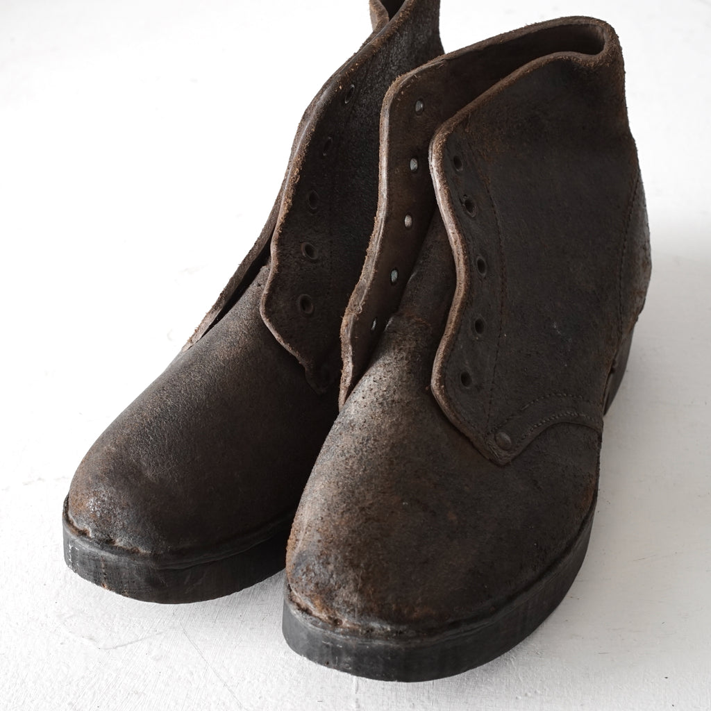 Antique Shoes / France