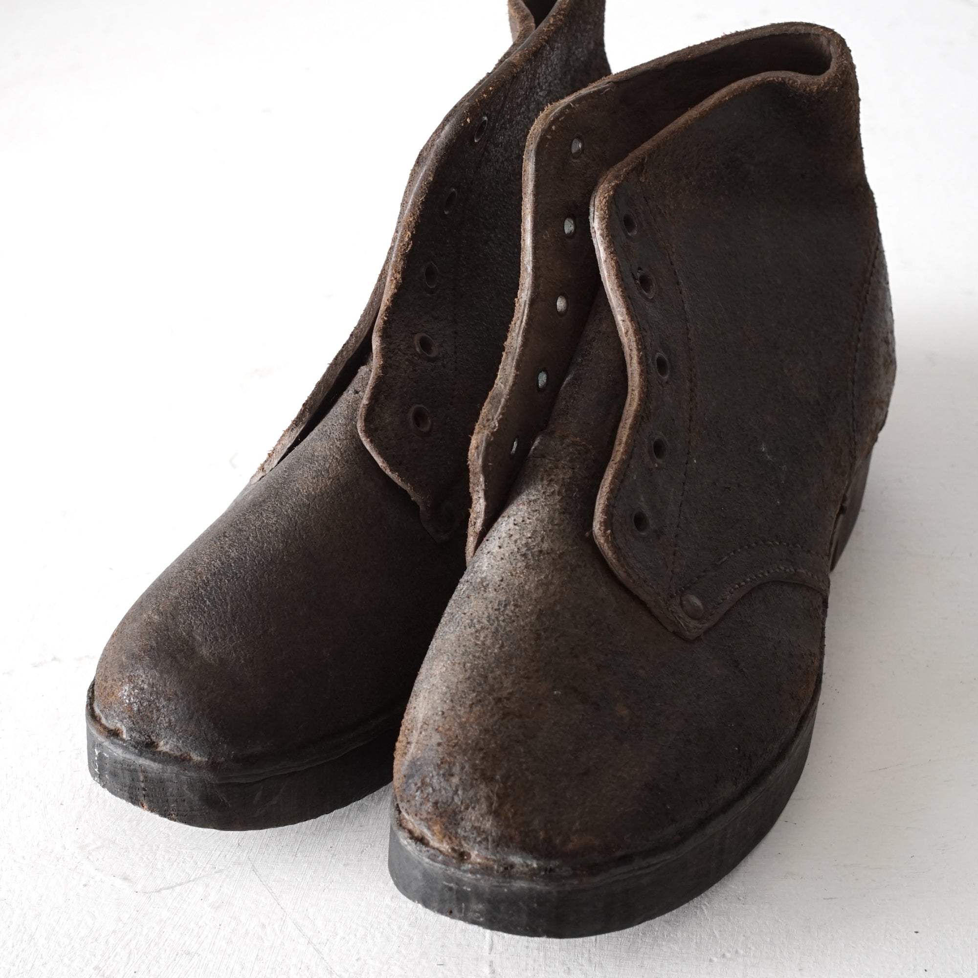 Antique Shoes / France