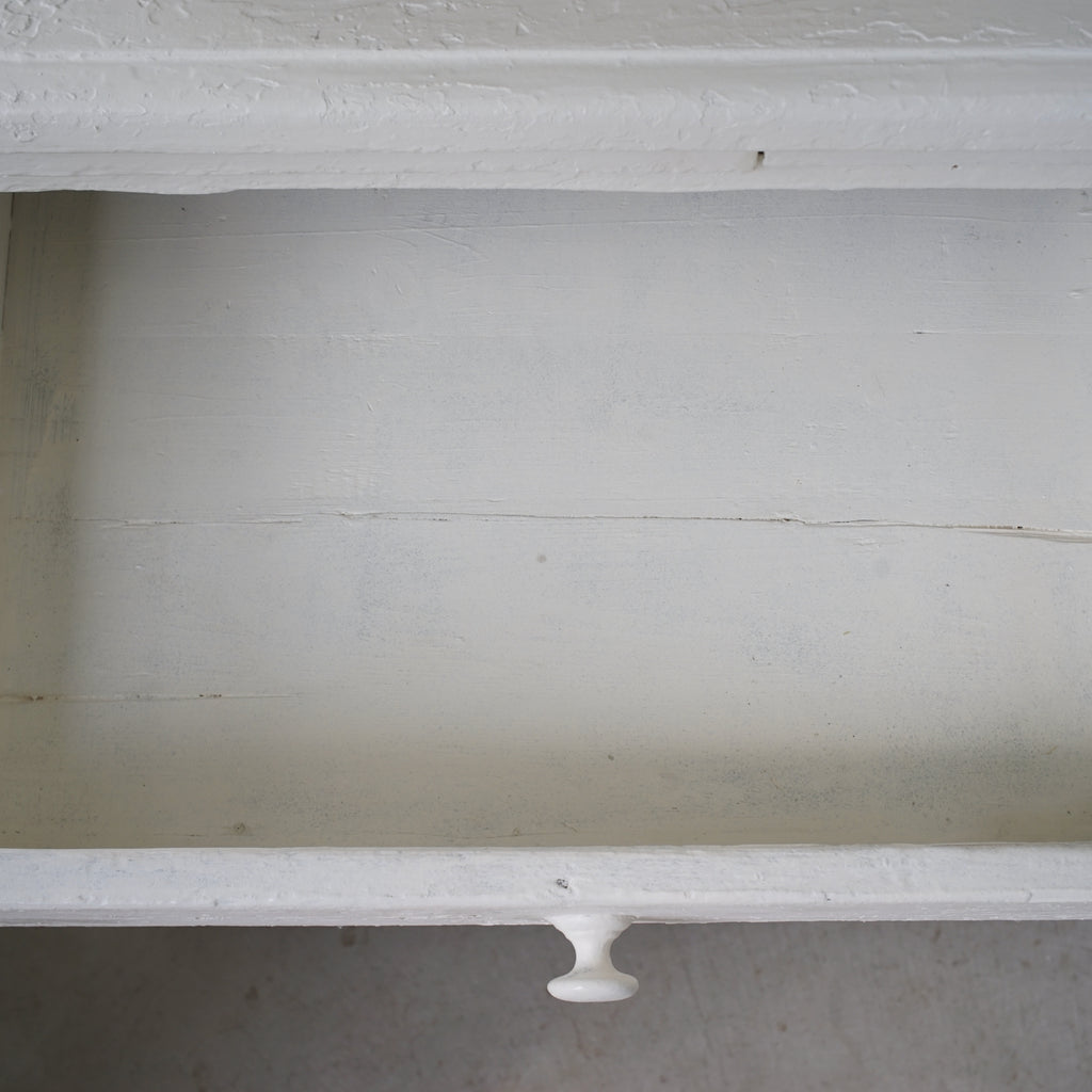 White Cabinet