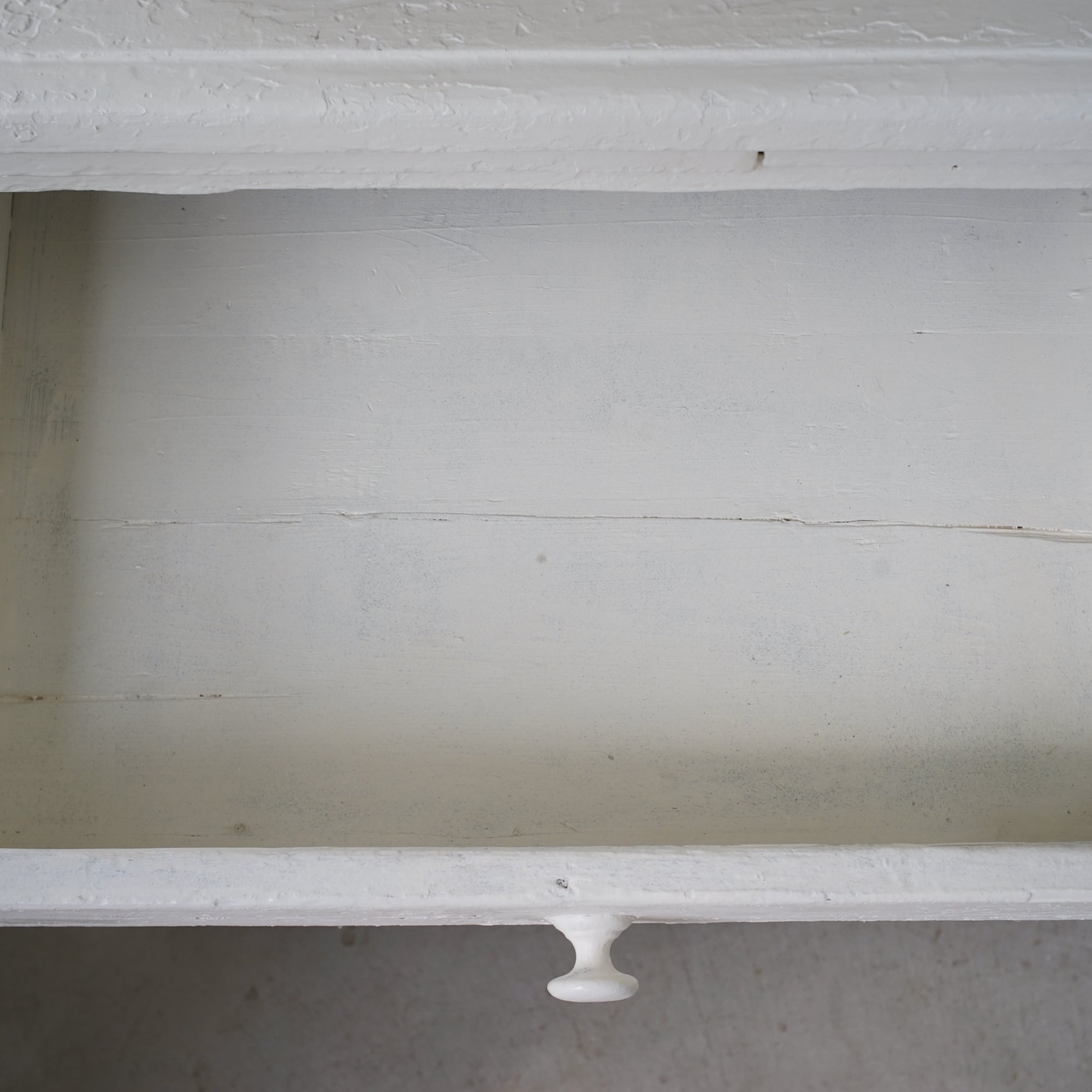 White Cabinet