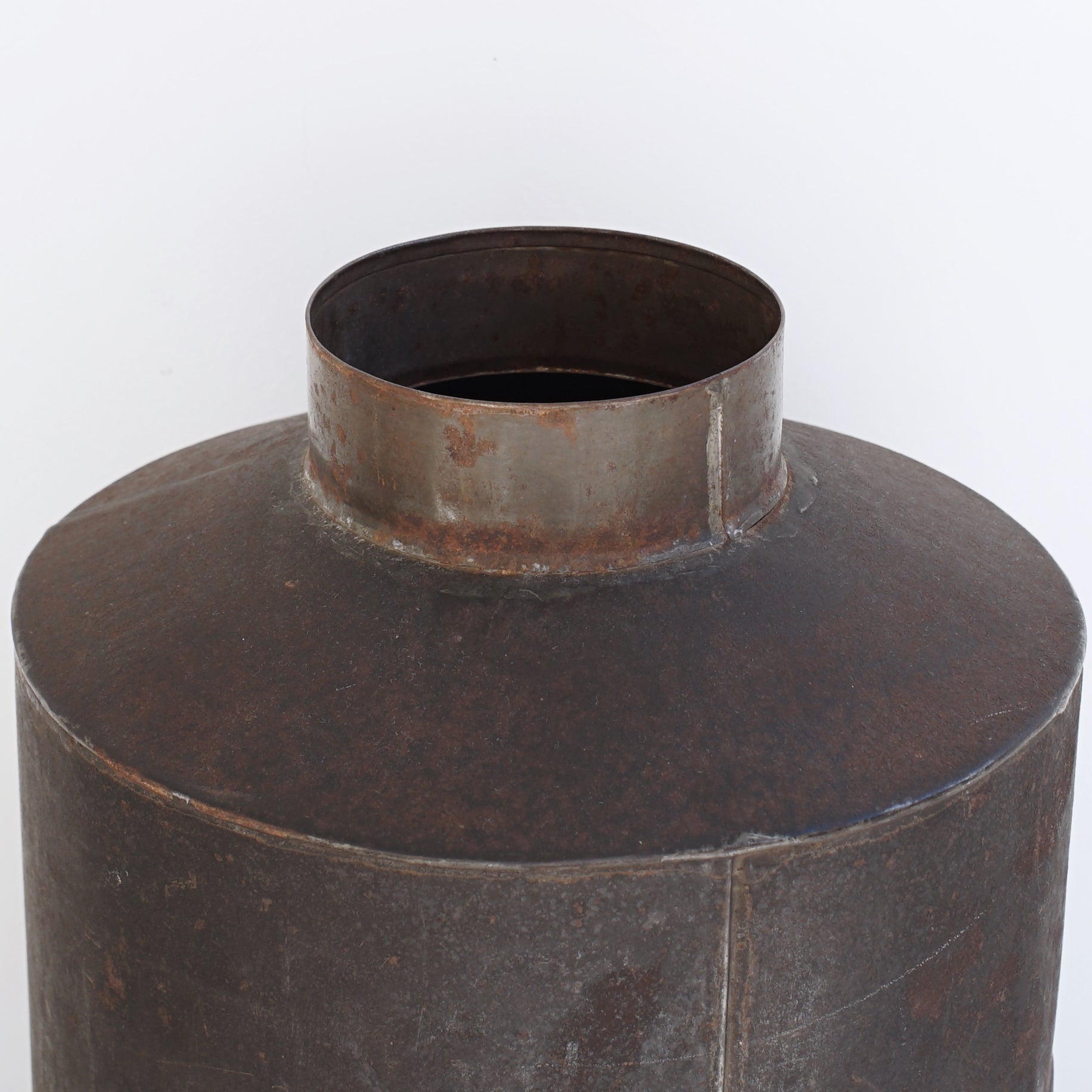 Buriki Pot / Japan