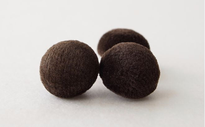 Velvet Button